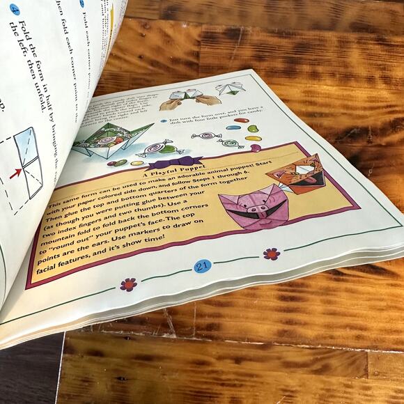 Vintage 2000 Girls Wanna Have Fun Friendship Origami Paperback Book - Picture 8 of 10